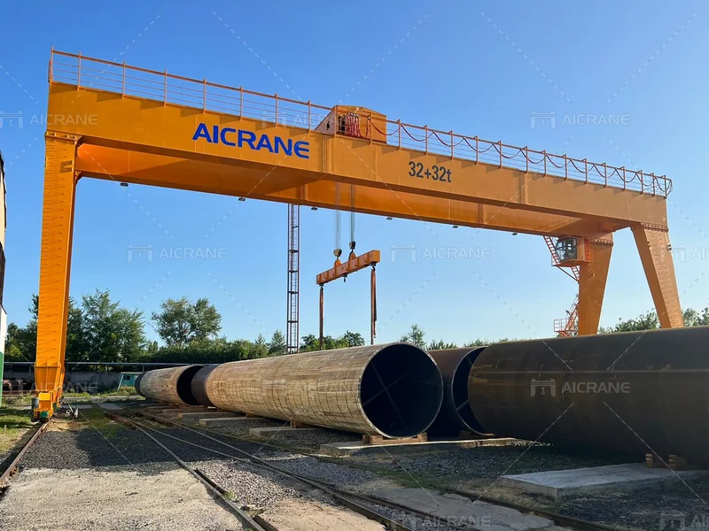 Двухбалочный козловой кран грузоподъемностью 64 тонны используется в России