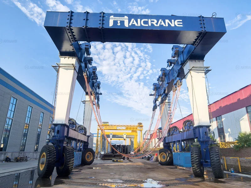 Мобильный кран для судов проходит тестирование на заводе AICRANE